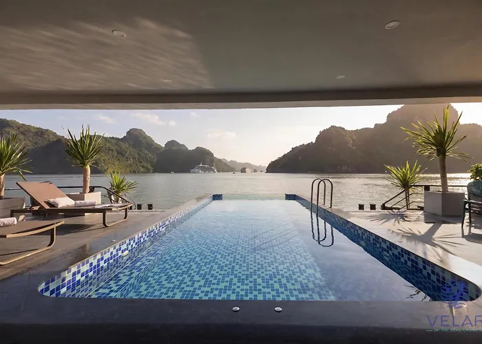  Velar Of The Sea Cruise Hạ Long