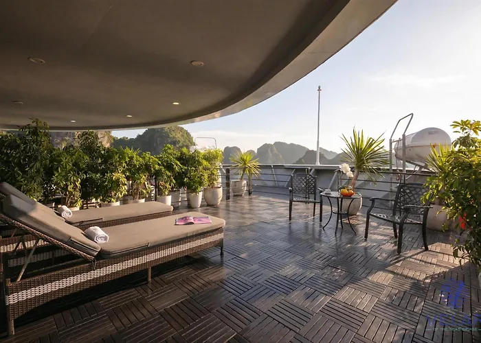 Velar Of The Sea Cruise  5*