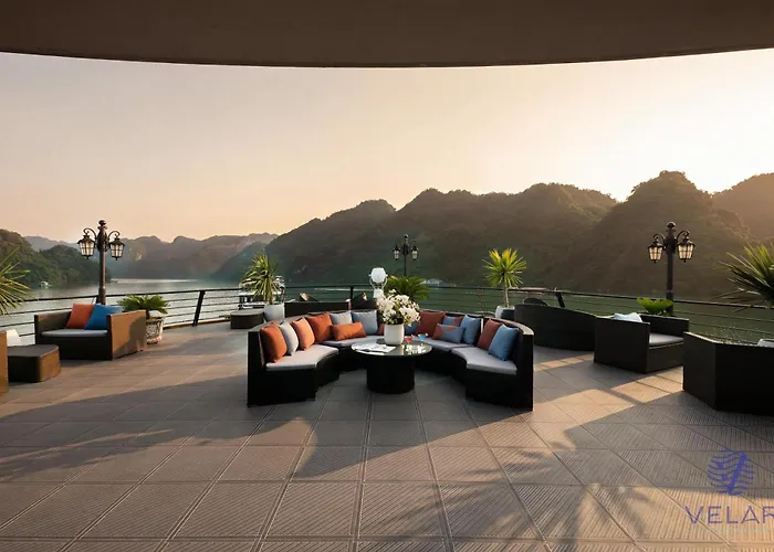 Velar Of The Sea Cruise 5* Hạ Long