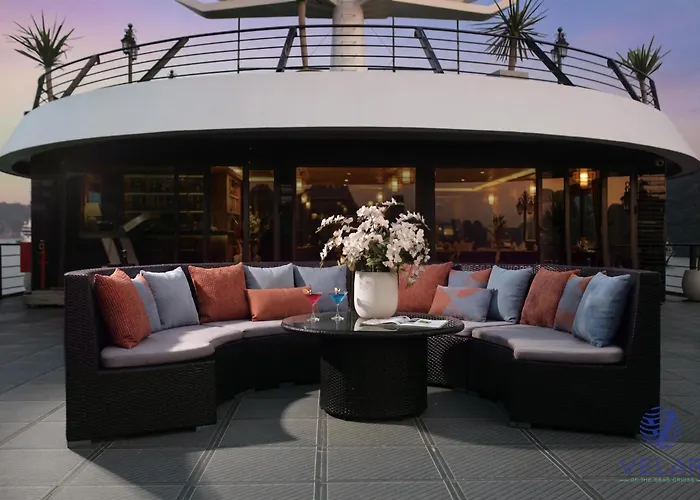 Velar Of The Sea Cruise Ha Long